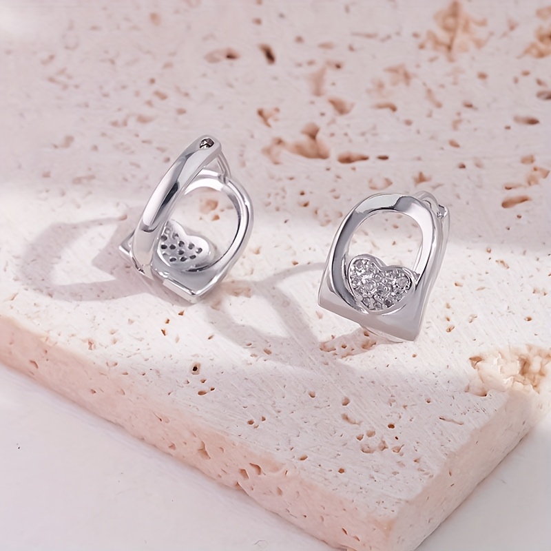 Women's Heart-Shaped Lock Inlaid Ear Cuffs, Exquisite Design